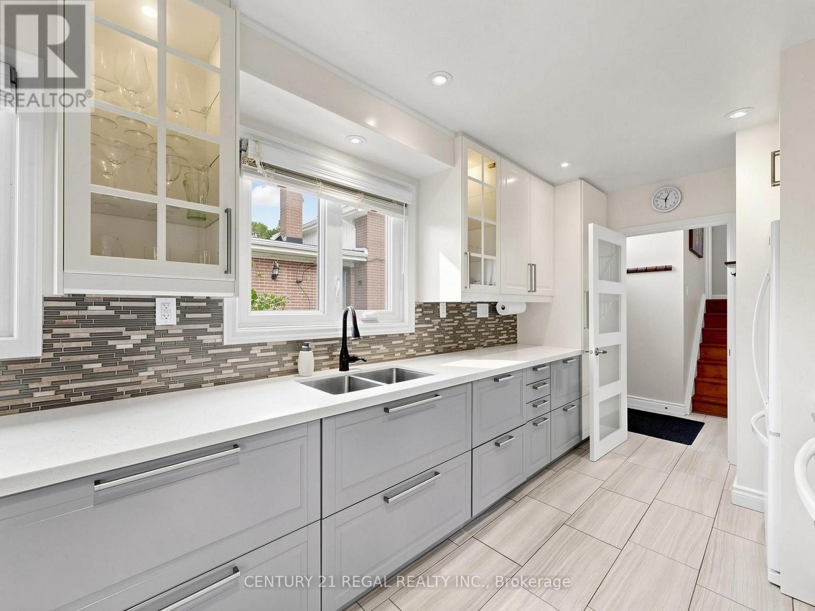 77 BILLINGTON CRESCENT, Toronto (Parkwoods-Donalda) — photo 10