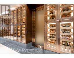 301 - 2 Forest Hill Road, Toronto, ON M4V2L3 Photo 8