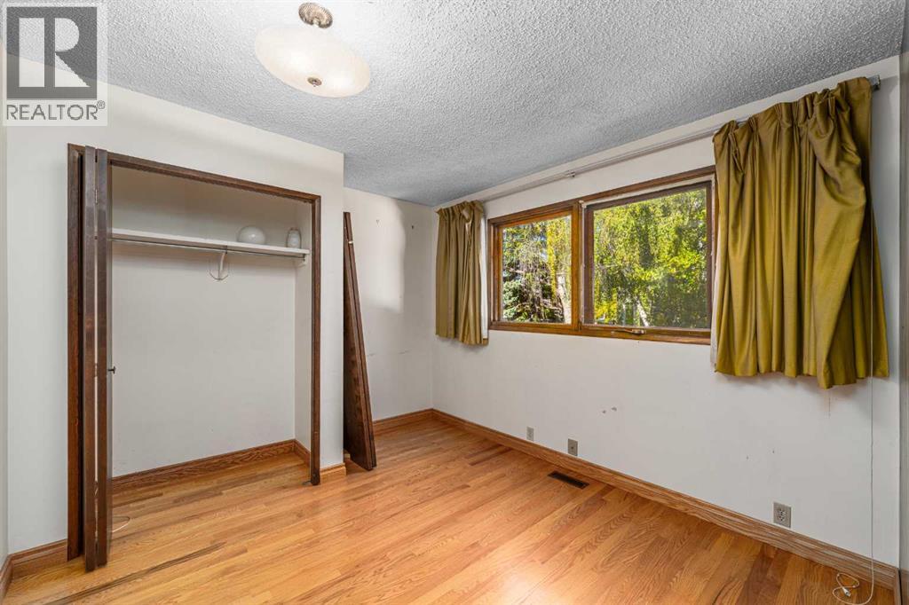 940 Edgemont Road NW - 20