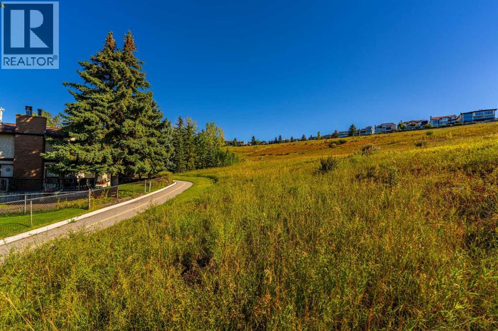 940 Edgemont Road NW - 5