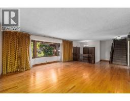 Bedroom - 940 Edgemont Road Nw, Calgary, AB T3A2J3 Photo 10