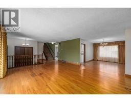 Bedroom - 940 Edgemont Road Nw, Calgary, AB T3A2J3 Photo 11