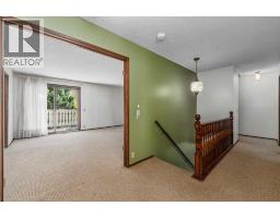 940 Edgemont Road Nw, Calgary, AB T3A2J3 Photo 24