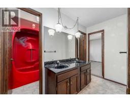 940 Edgemont Road Nw, Calgary, AB T3A2J3 Photo 28