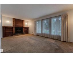 7047 32 Av Nw, Edmonton, AB T6K2K9 Photo 13