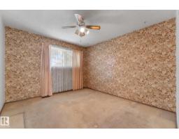 7047 32 Av Nw, Edmonton, AB T6K2K9 Photo 19