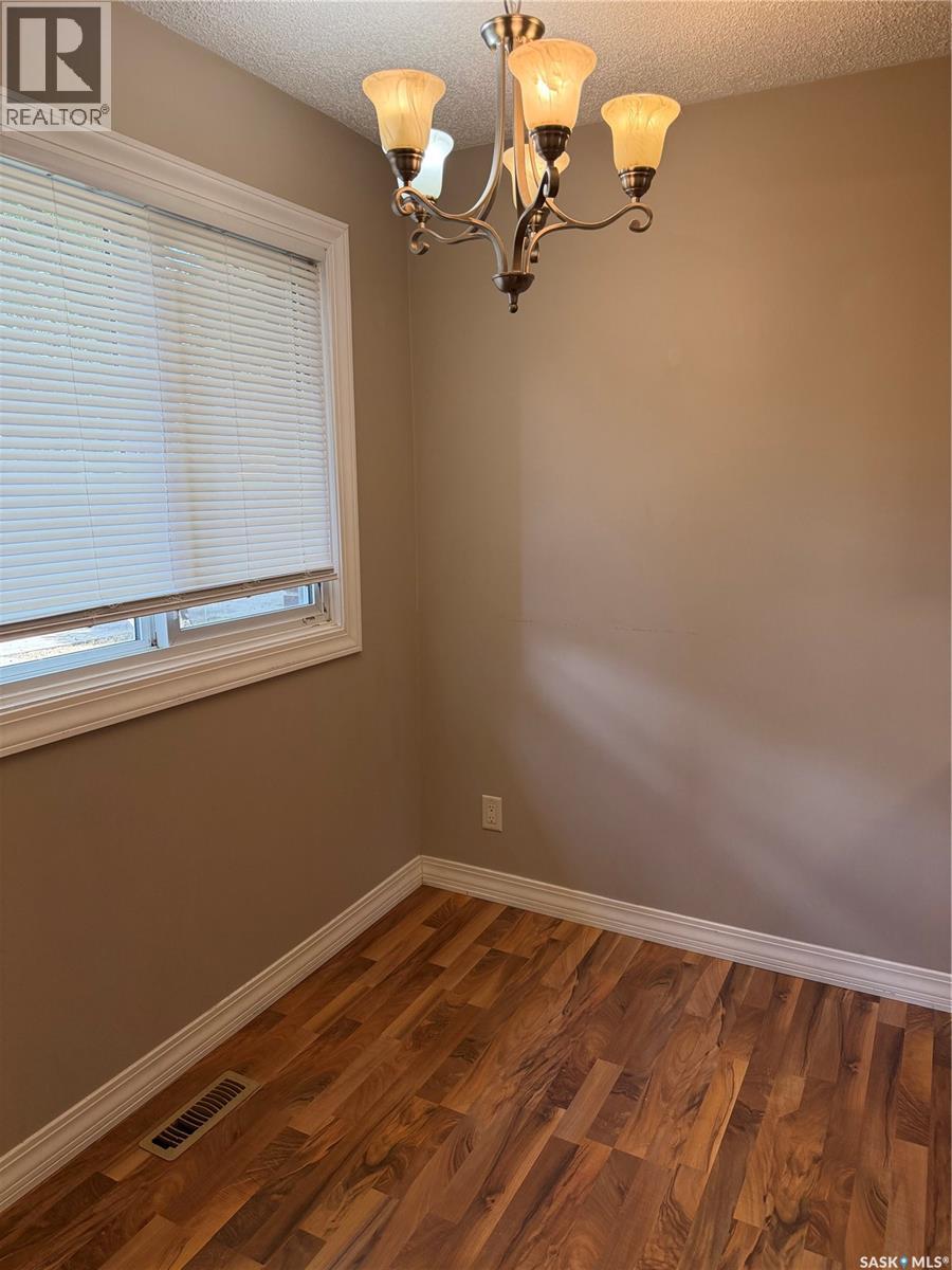 #3828 Castle ROAD - Image 4