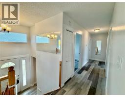 Laundry room - 1021 92 Avenue, Dawson Creek, BC V1G1C2 Photo 13