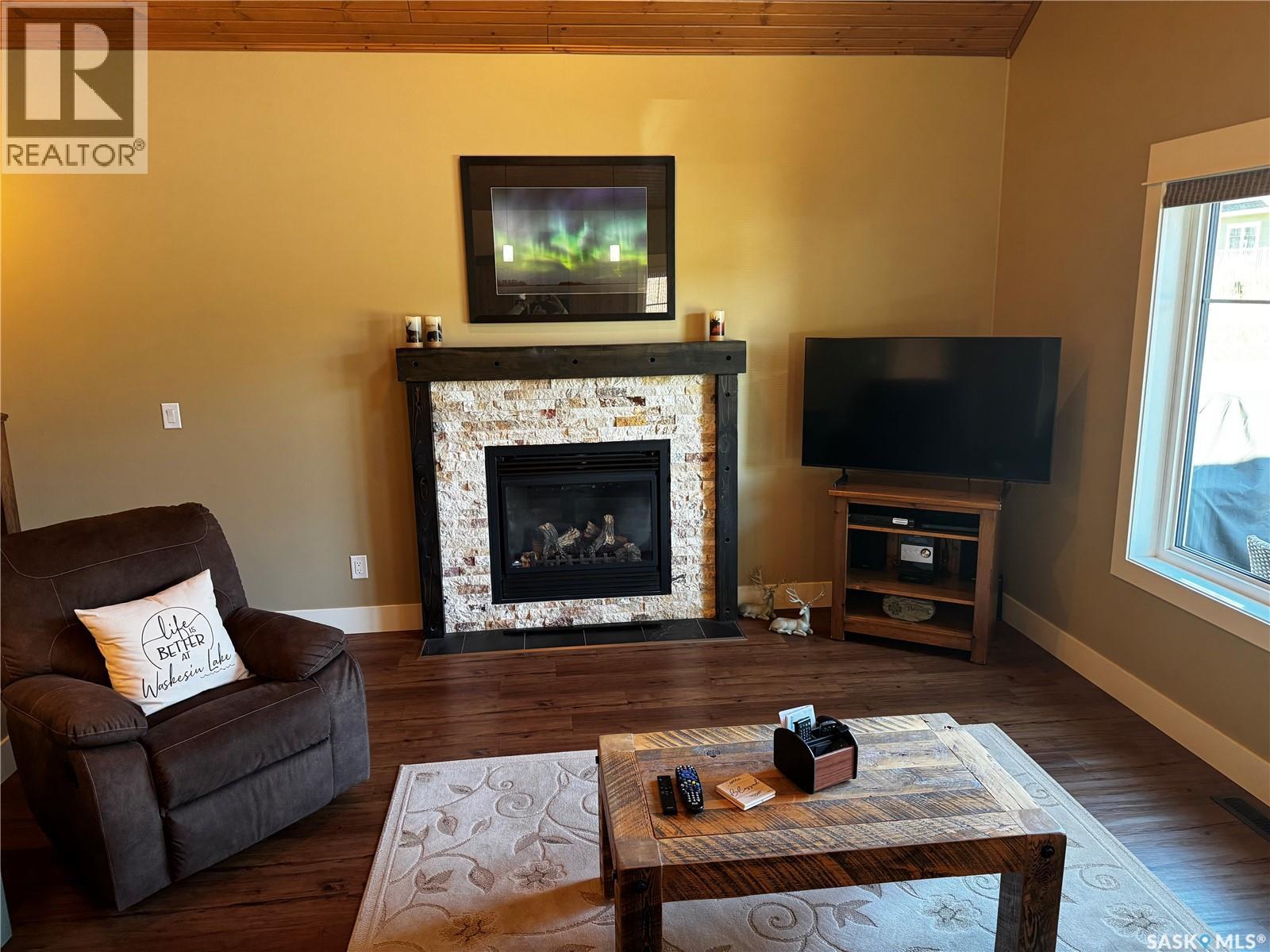 11 Cottage CRESCENT, Elk Ridge — photo 3
