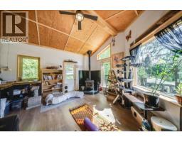1385 Pass Creek Road, Castlegar, BC V1N4S2 Photo 35
