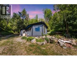 1385 Pass Creek Road, Castlegar, BC V1N4S2 Photo 52
