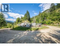 1385 Pass Creek Road, Castlegar, BC V1N4S2 Photo 23