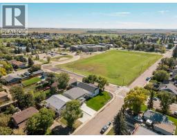 2021 15th Street, Coaldale, AB T1M1A1 Photo 14