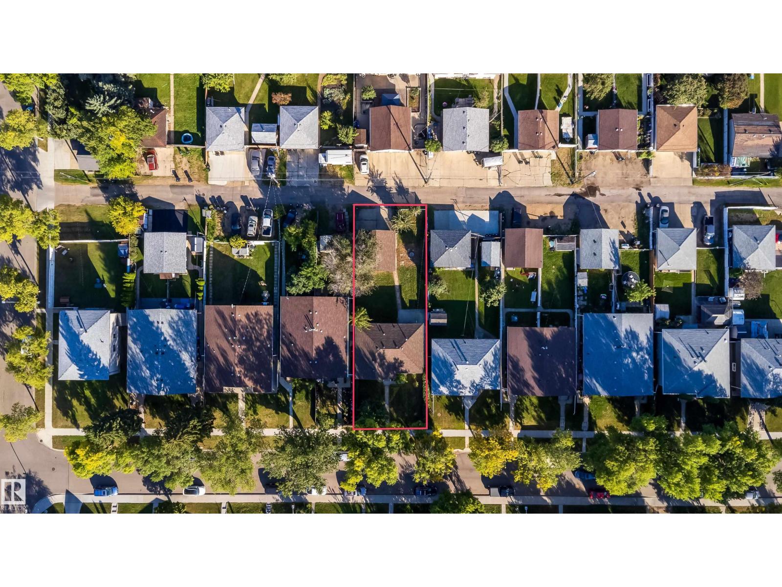 12825 102 ST NW - 43