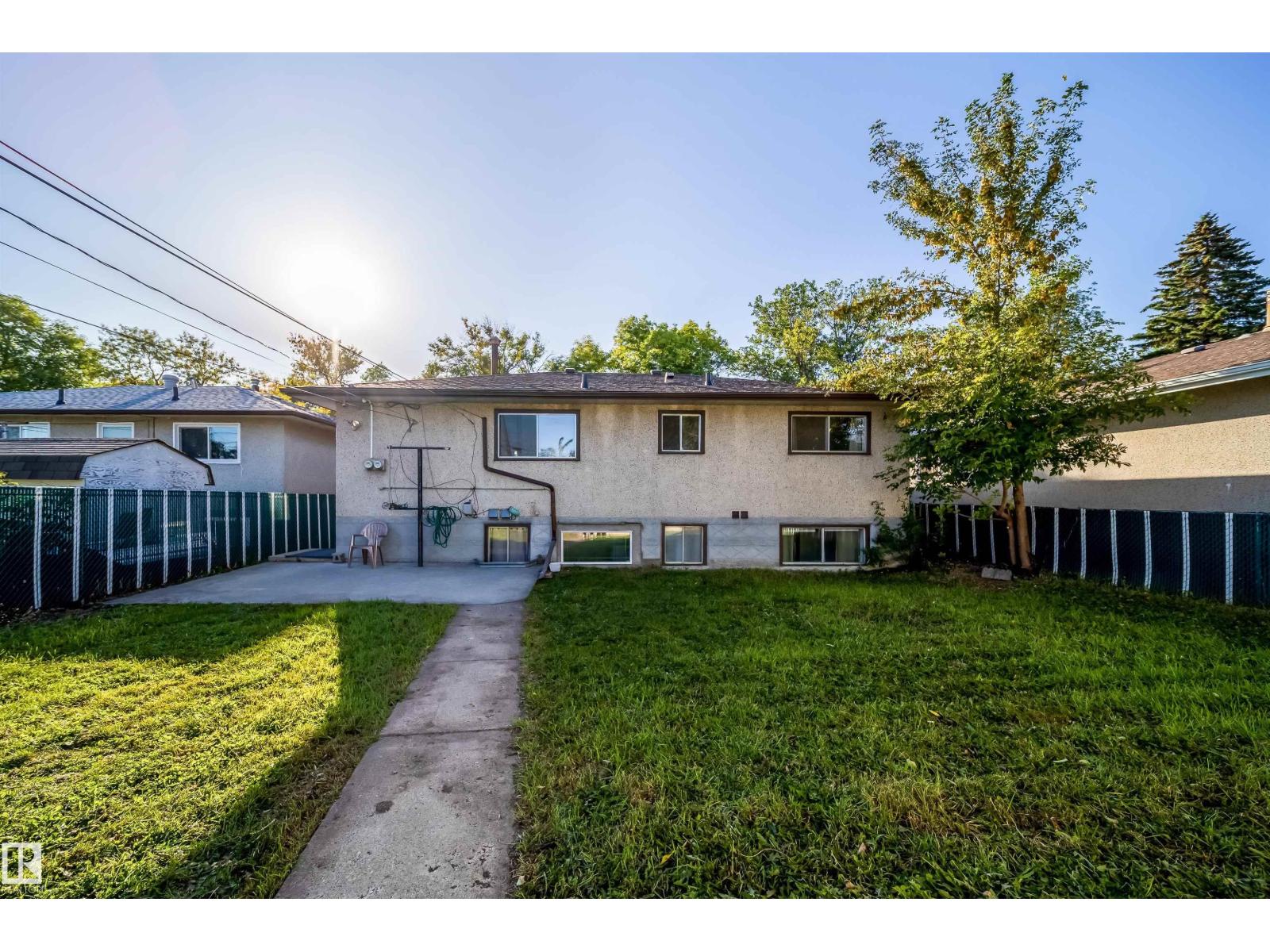 12825 102 ST NW - 7