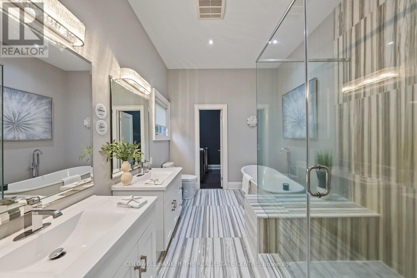 43 WELLINGTON STREET - Image 16