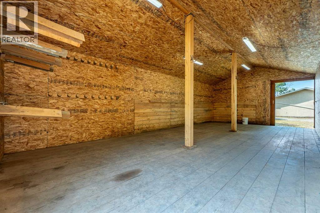 208012 370 Avenue W - Image 45