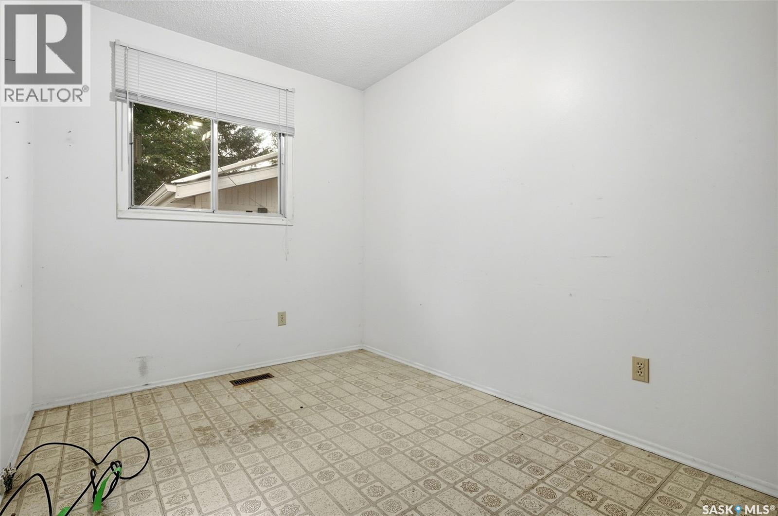 154 Sangster BOULEVARD - 18