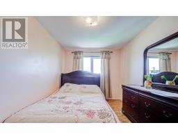 9 Capstan Court, Toronto, ON M3L2M9 Photo 8