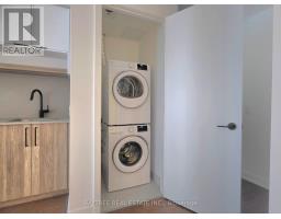 1615 - 89 Montclair Avenue, Toronto, ON M5P0A9 Photo 6
