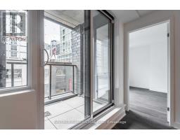 518 - 115 Blue Jays Way, Toronto, ON M5V0N4 Photo 7