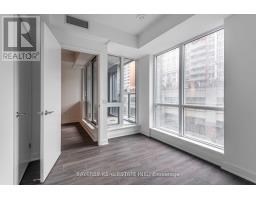 518 - 115 Blue Jays Way, Toronto, ON M5V0N4 Photo 9