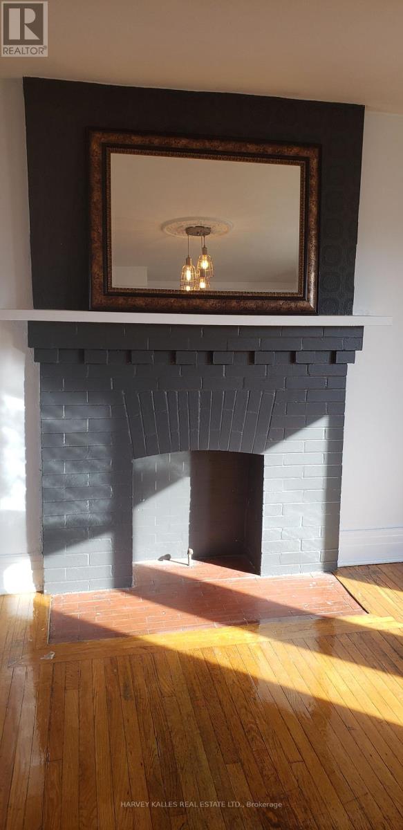 UPPER - 4 MARCHMOUNT ROAD, Toronto (Wychwood) — photo 8