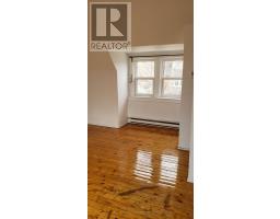 Upper - 4 Marchmount Road, Toronto, ON M6G2A9 Photo 17
