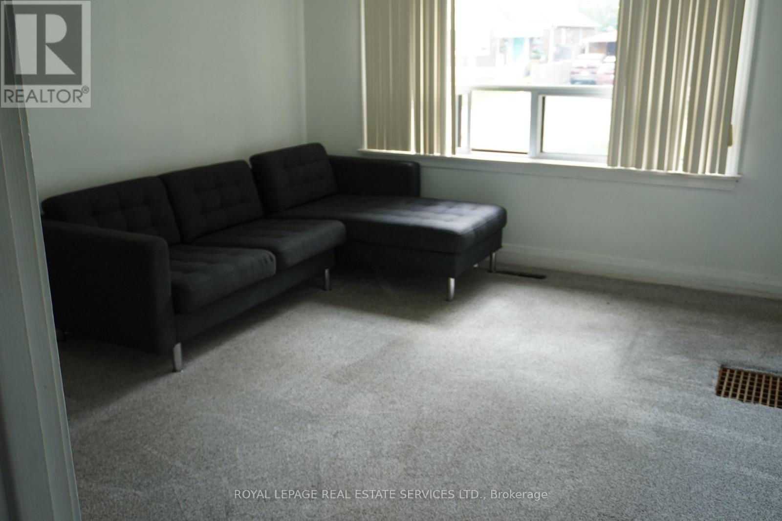 MAIN - 12 CONISTON ROAD, Toronto (Clairlea-Birchmount) — photo 5