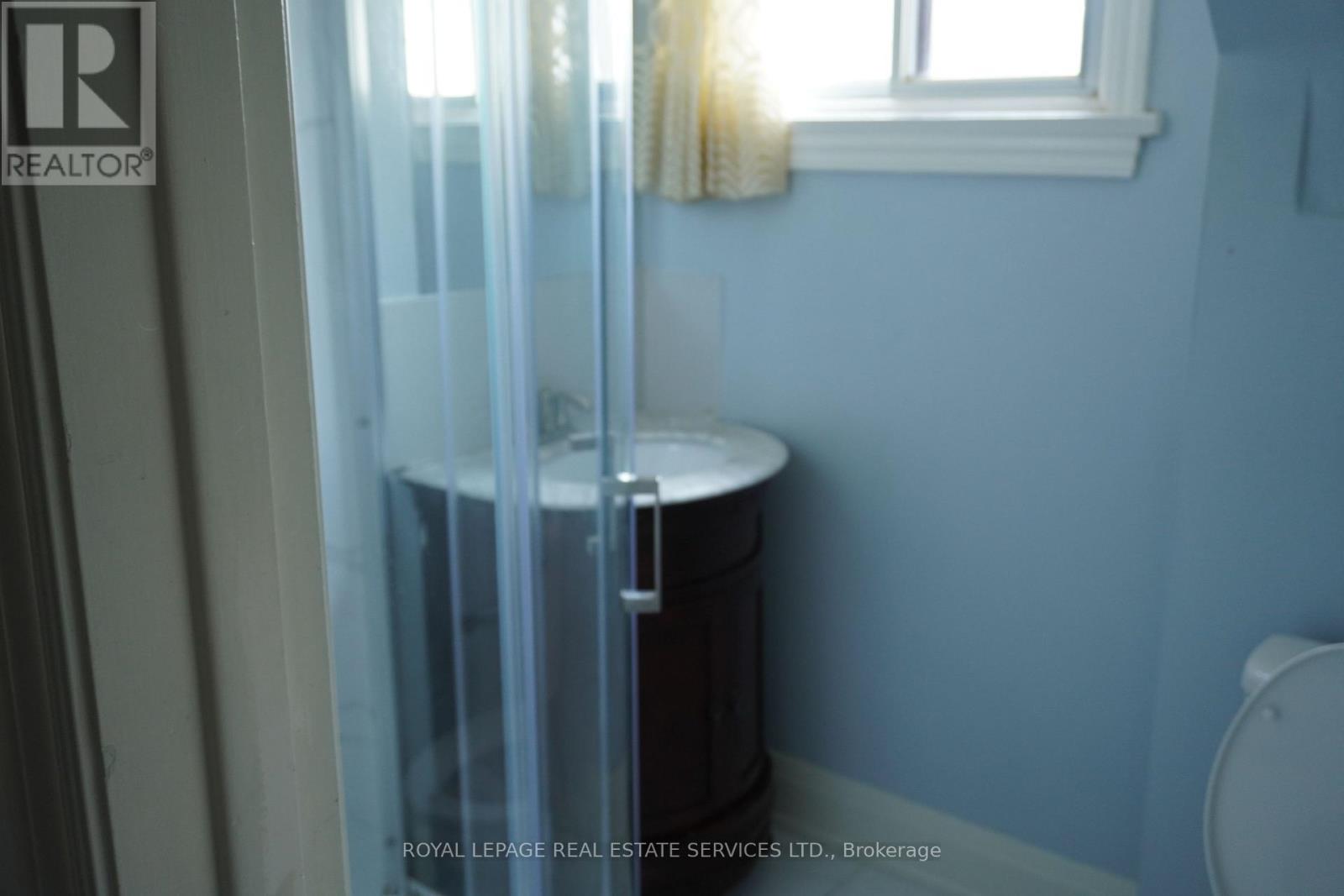 MAIN - 12 CONISTON ROAD, Toronto (Clairlea-Birchmount) — photo 9