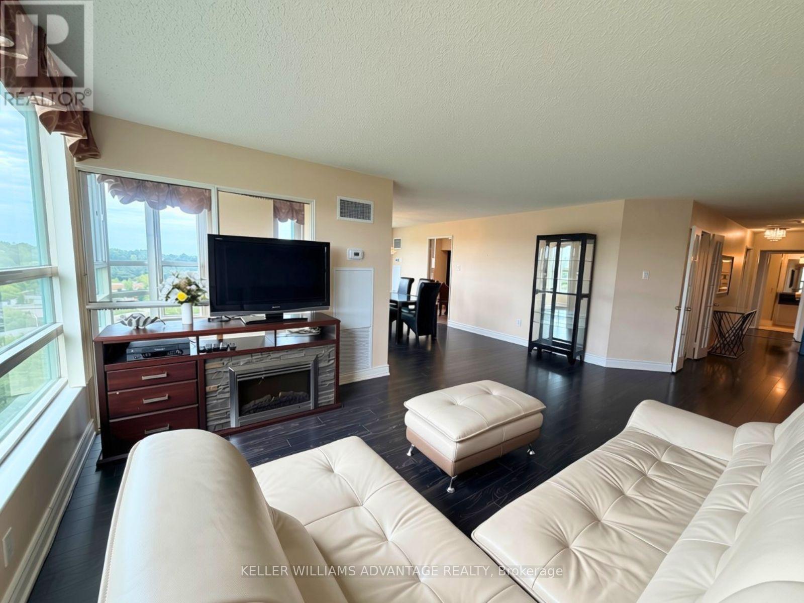 1022 - 7905 BAYVIEW AVENUE, Markham (Aileen-Willowbrook) — photo 2