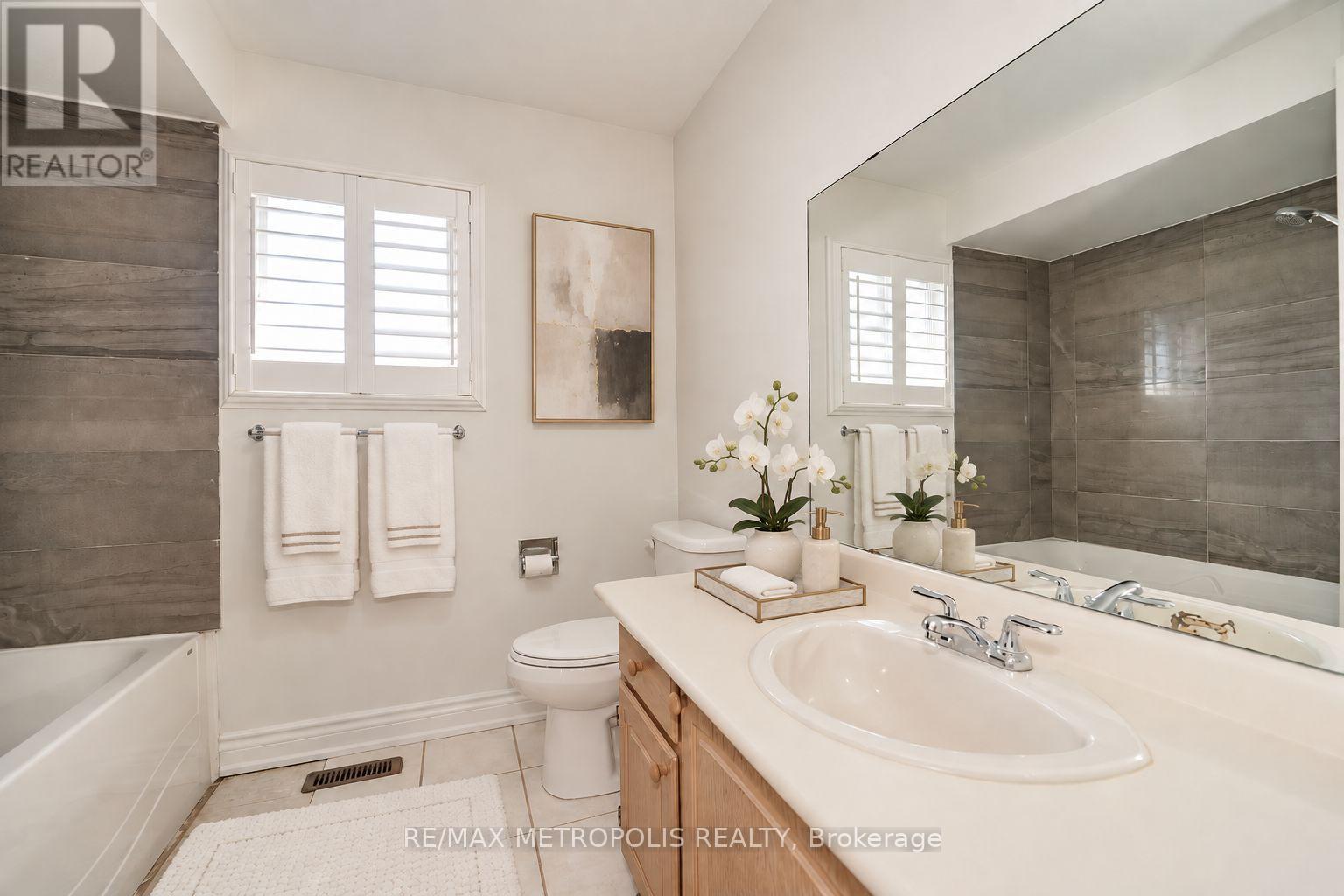 214 ELSON STREET - 18