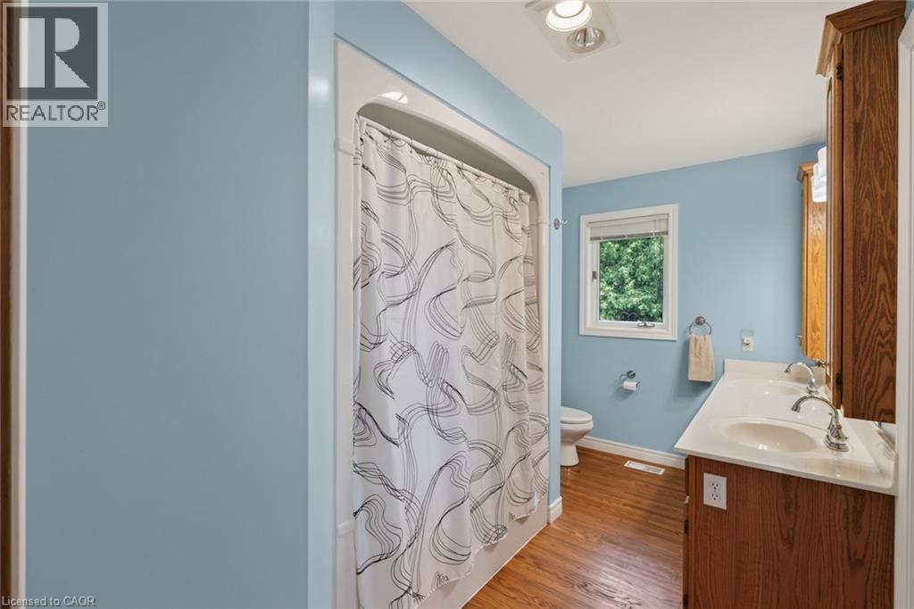 1370 WINDHAM 11 Road - 16