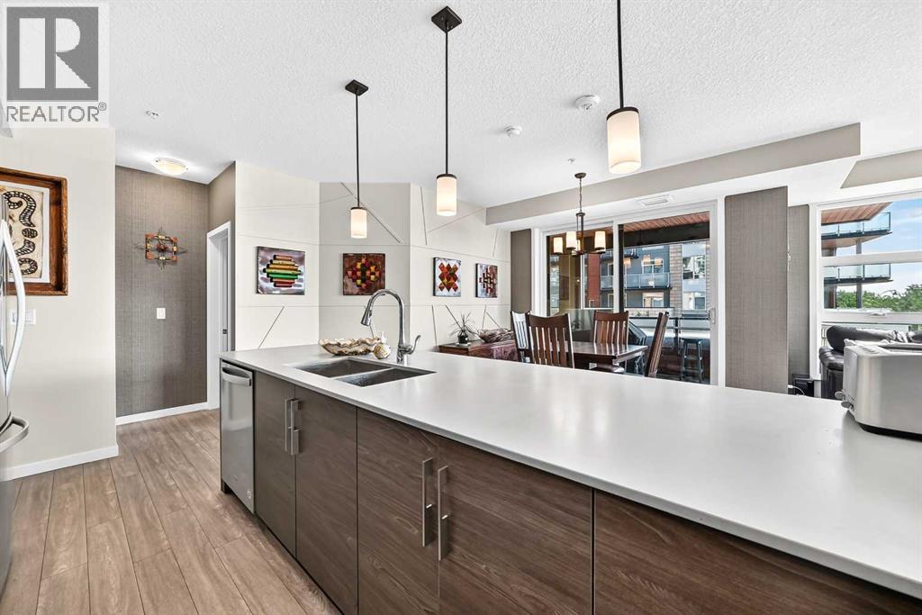201, 122 Mahogany Centre SE - photo 8