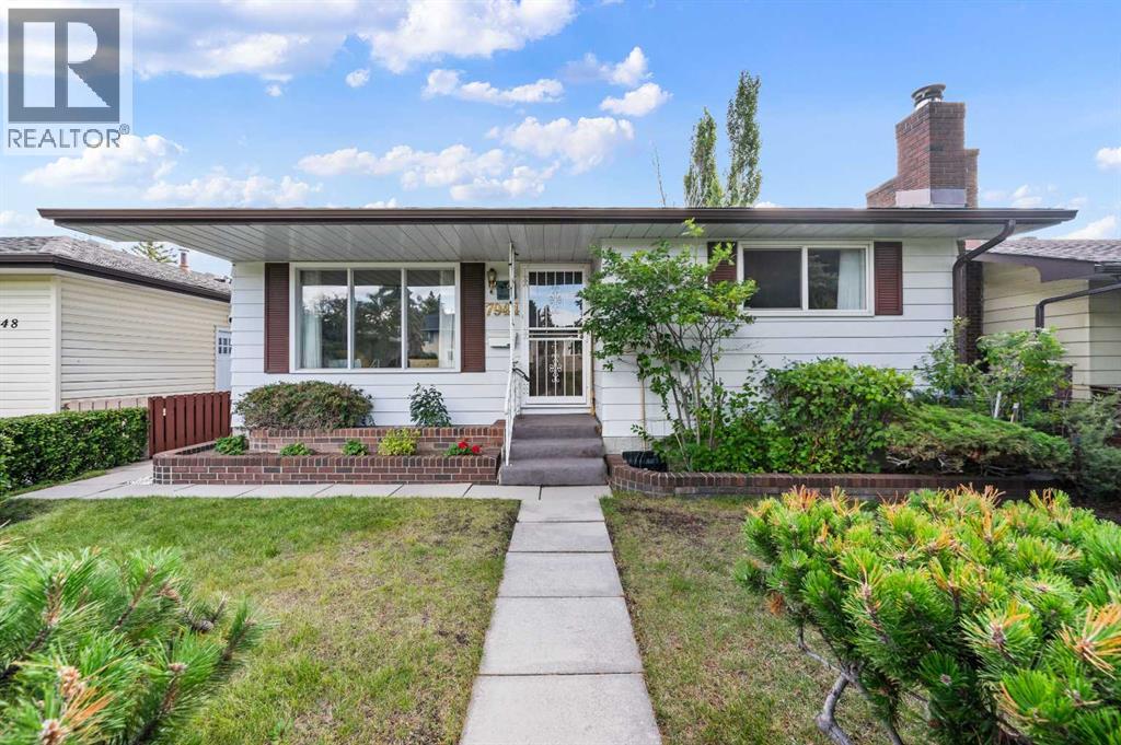 Property for sale at 7944 Huntington Road NE