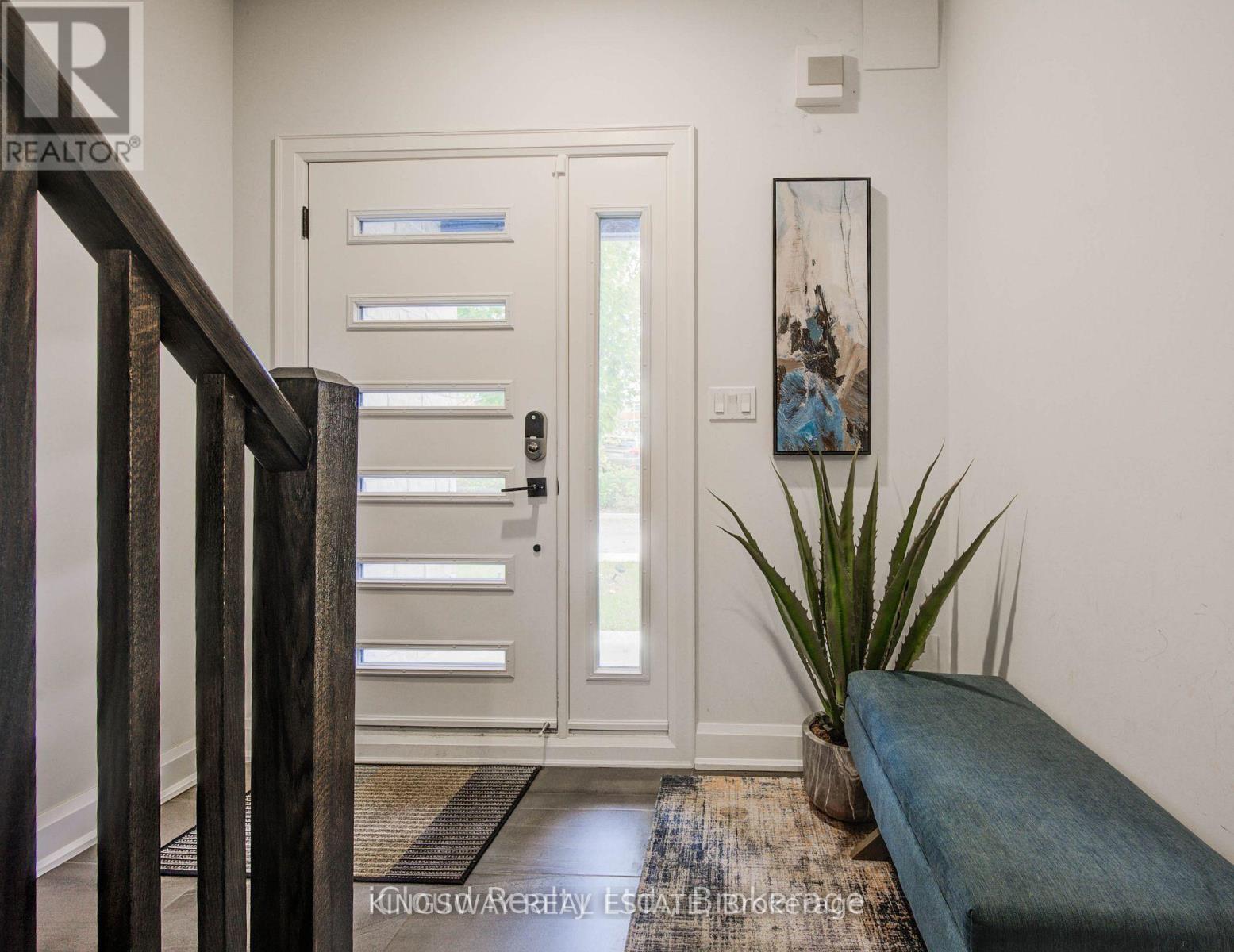 33 JARVIS STREET, Brantford — photo 4