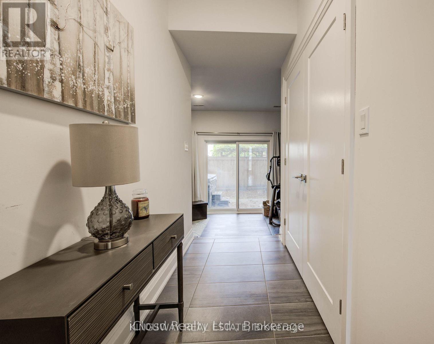 33 JARVIS STREET, Brantford — photo 6