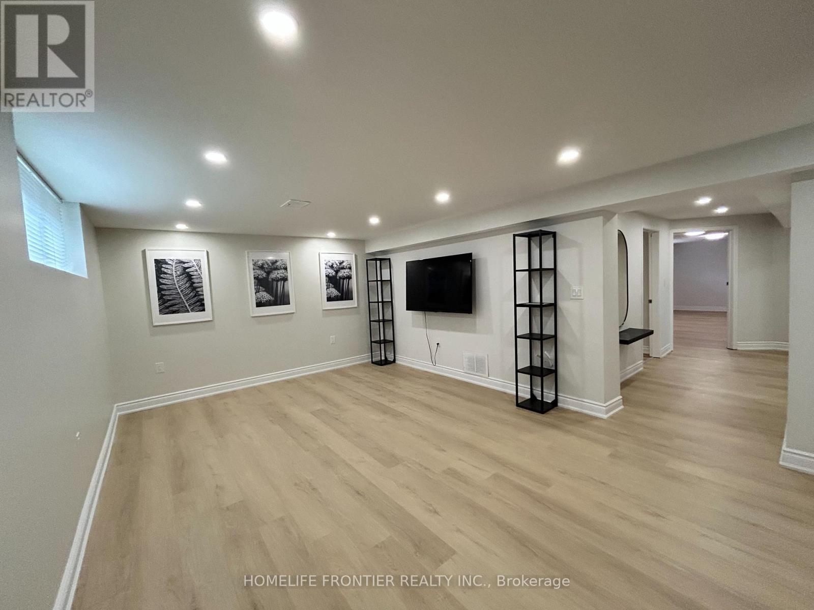 BASEMENT UNIT - 141 BRIGHTON AVENUE, Toronto (Bathurst Manor) — photo 10