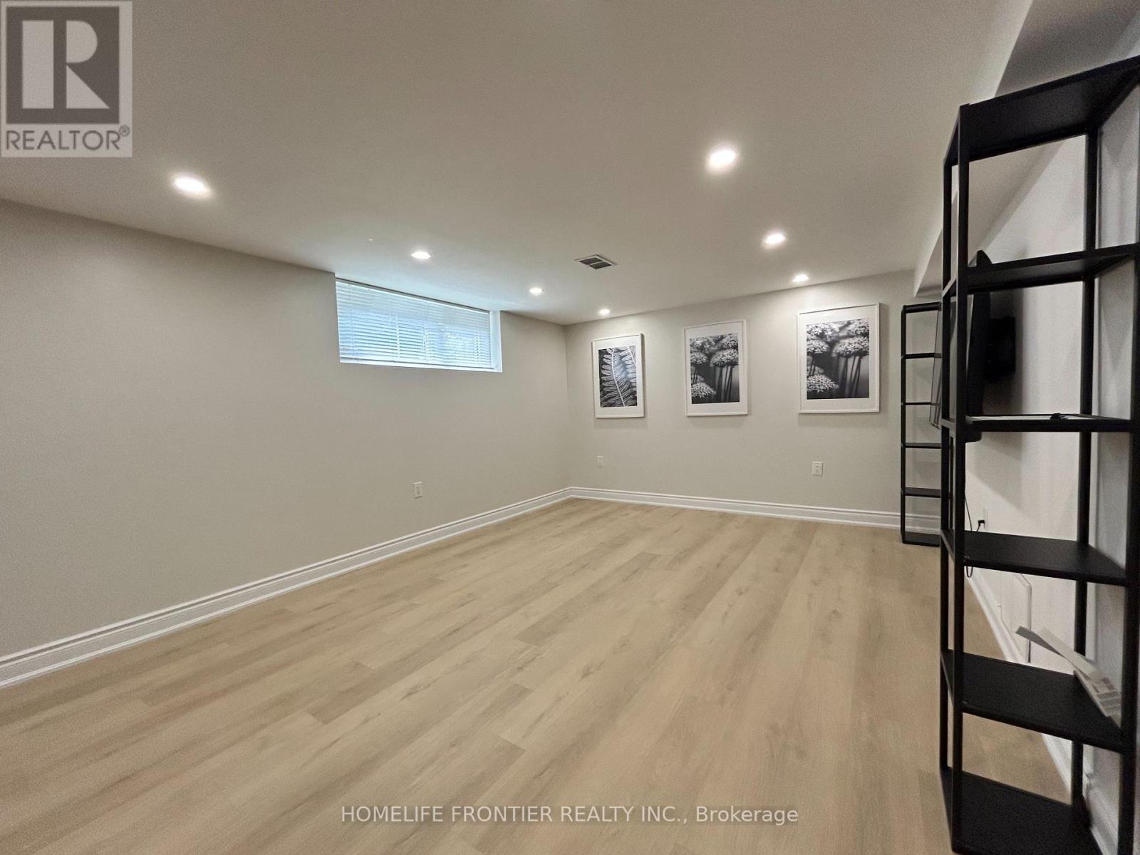 BASEMENT UNIT - 141 BRIGHTON AVENUE, Toronto (Bathurst Manor) — photo 5