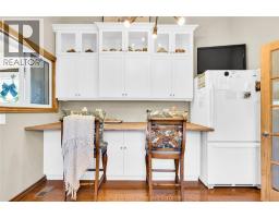 46 Highland Drive, Chatham, ON N7M4C3 Photo 12
