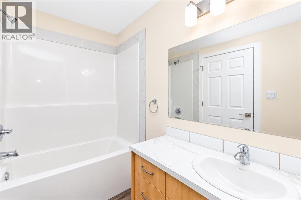27 Gregson Crescent, Red Deer
