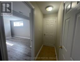 Residence Primary Unit/b - 20215 Woodbine Avenue, East Gwillimbury, ON L0G1R0 Photo 13