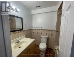 Residence Primary Unit/b - 20215 Woodbine Avenue, East Gwillimbury, ON L0G1R0 Photo 8