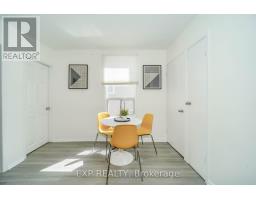 Upper - 47 Greendale Avenue, Toronto, ON M6N4P4 Photo 11