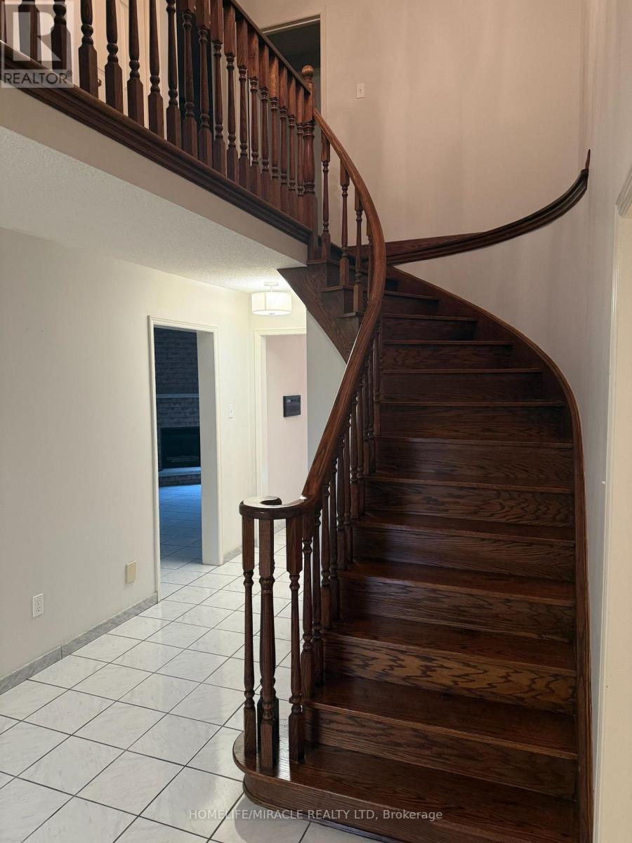 MAIN - 5889 RIVER GROVE AVENUE, Mississauga (East Credit) — photo 3