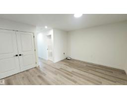 220 28 St Sw, Edmonton, AB T6X3E4 Photo 37