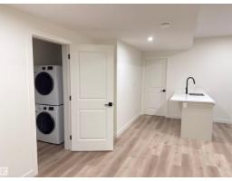 220 28 St Sw, Edmonton, AB T6X3E4 Photo 48