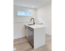 220 28 St Sw, Edmonton, AB T6X3E4 Photo 61