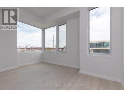 Th - 1 - 1010 Portage Parkway, Vaughan, ON L4K0K3 Photo 10