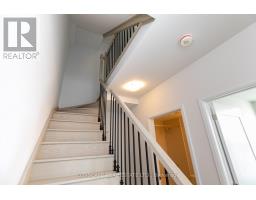 Th - 1 - 1010 Portage Parkway, Vaughan, ON L4K0K3 Photo 15